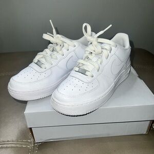 Nike Air Force 1 Low (4.5y) (Triple White) (GS) DH2920-111 Youth|Women